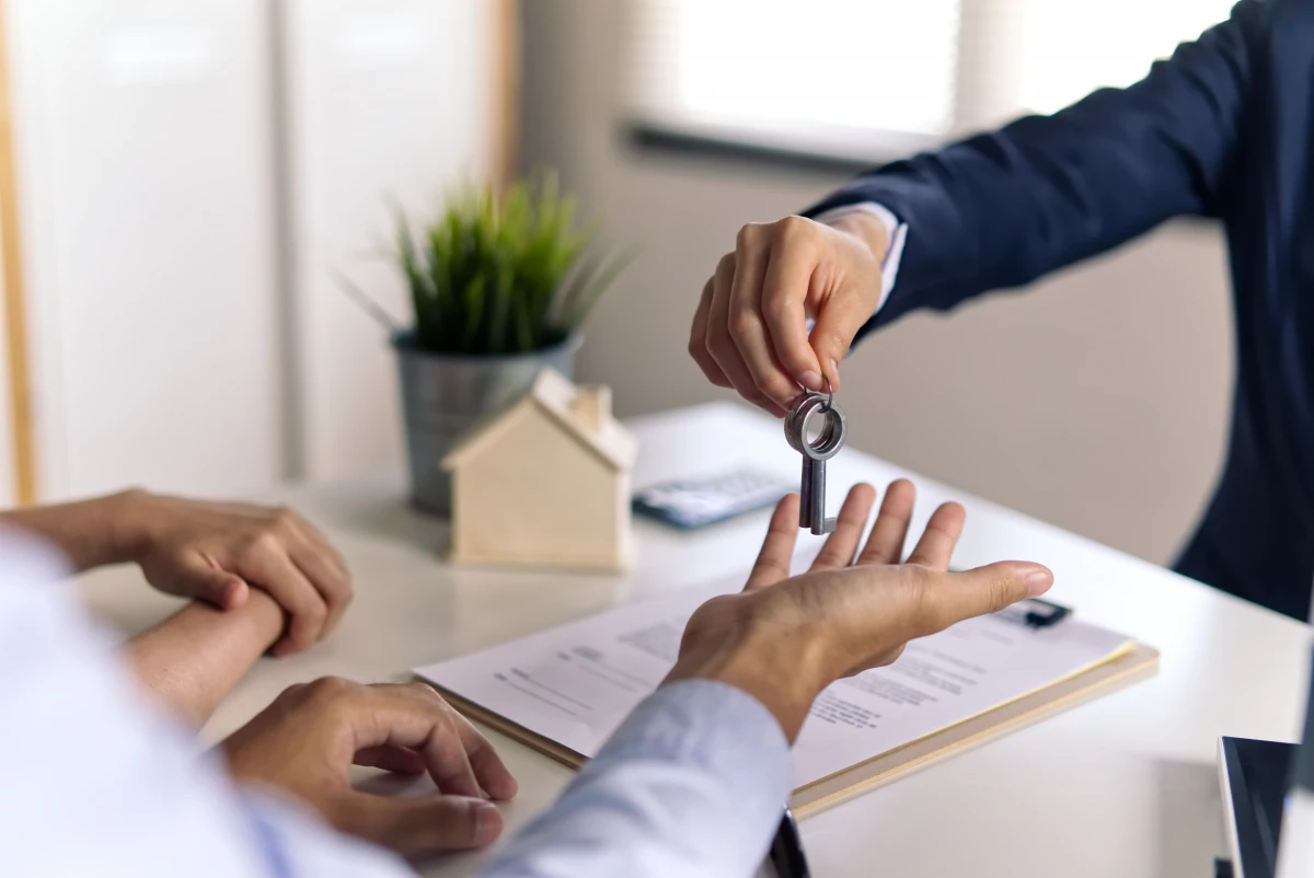 Responsabilité des agences immobilières face aux litiges entre acheteurs et vendeurs