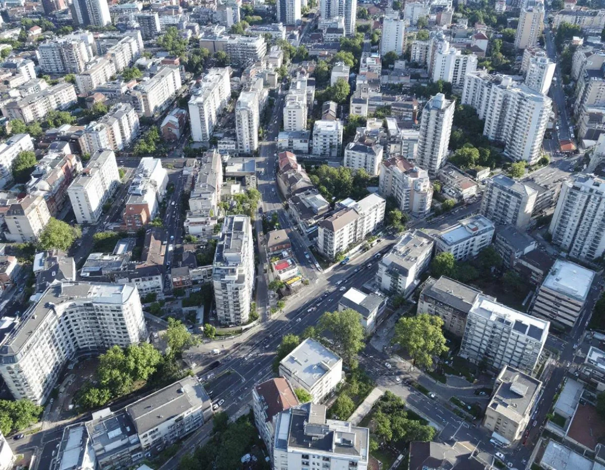 Urbanisme et Propriété: Naviguer dans les Complexités Légales